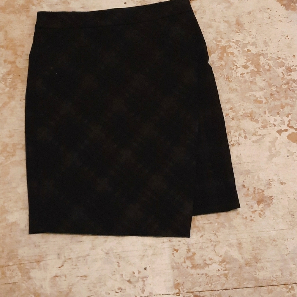 Formal skirt